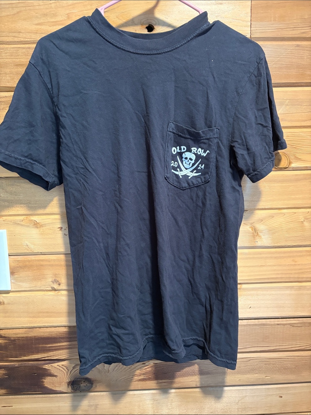 Old Row Men's Black Pocket Skull Tee